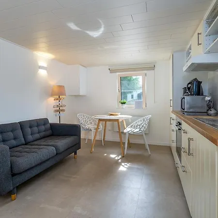Apartment Heart At Sea - *